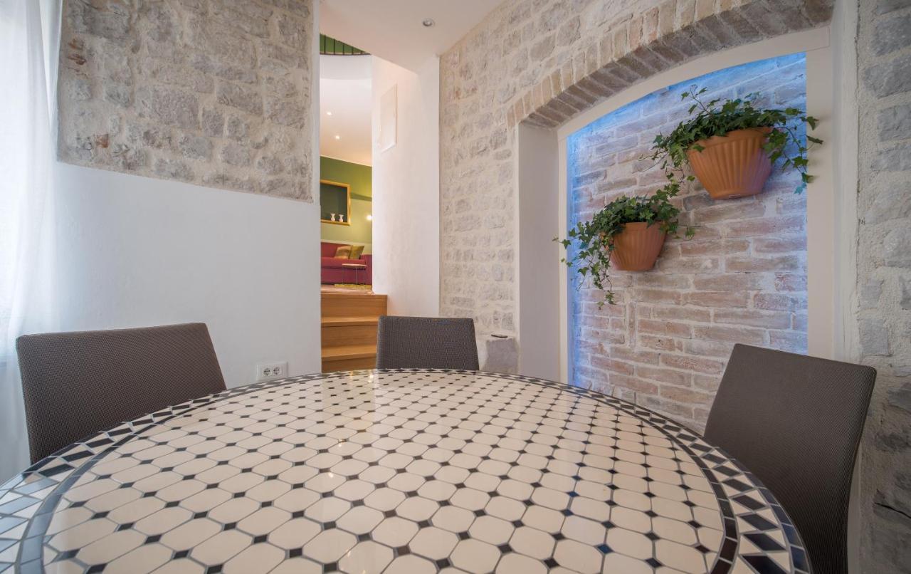 Olive Grove Of Sibenik - Apartment With Gallery Exterior photo