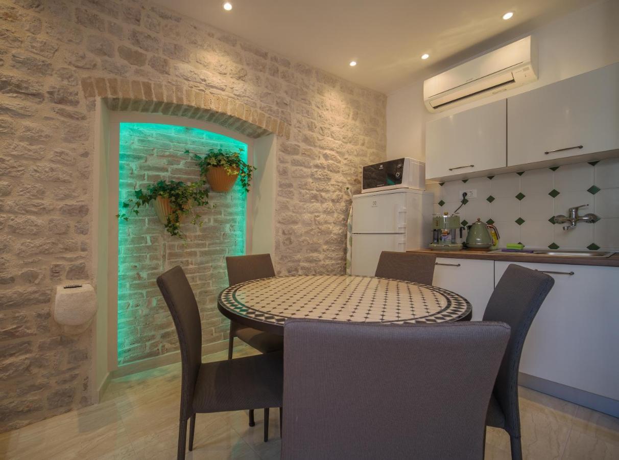 Olive Grove Of Sibenik - Apartment With Gallery Exterior photo