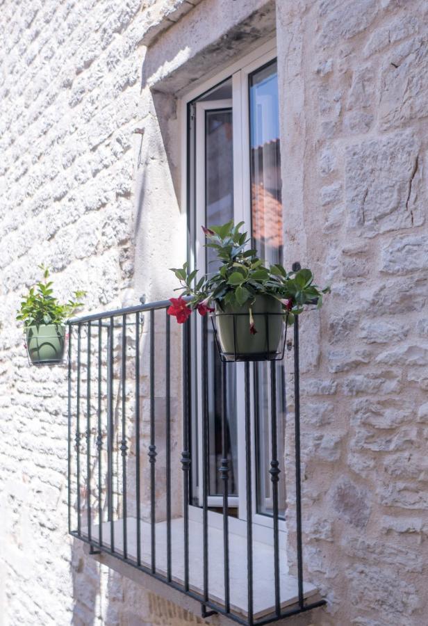 Olive Grove Of Sibenik - Apartment With Gallery Exterior photo